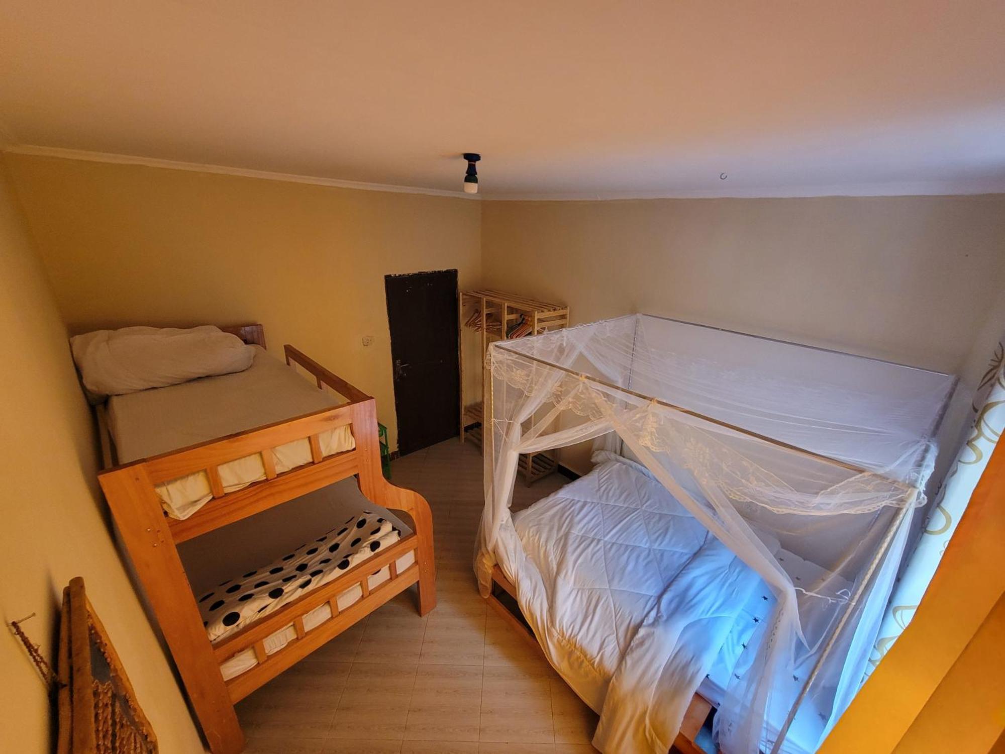 Safari Junction Backpackers Hostel Иринга Экстерьер фото